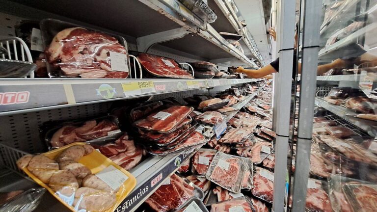 Proyectan que la inflación semanal marcó una leve suba, pero en el promedio mensual desaceleró a 1,6%