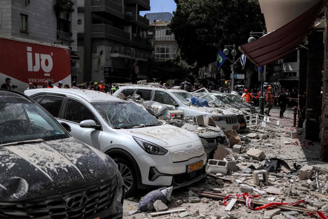 Mapa de Medio Oriente destacando la zona del estrecho de Ormuz, Irán e Israel.