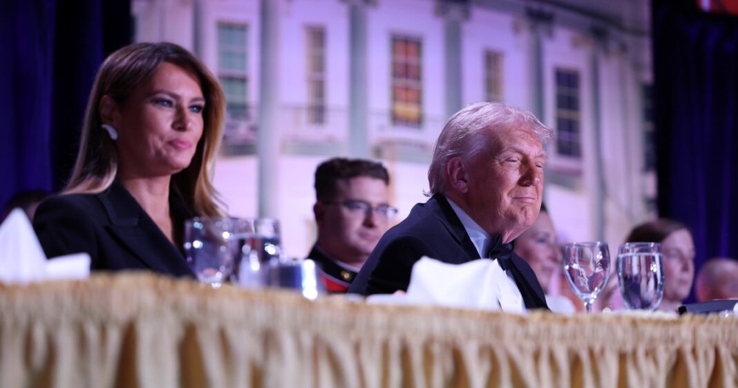 Donald Trump durante la cena de corresponsales de la Casa Blanca