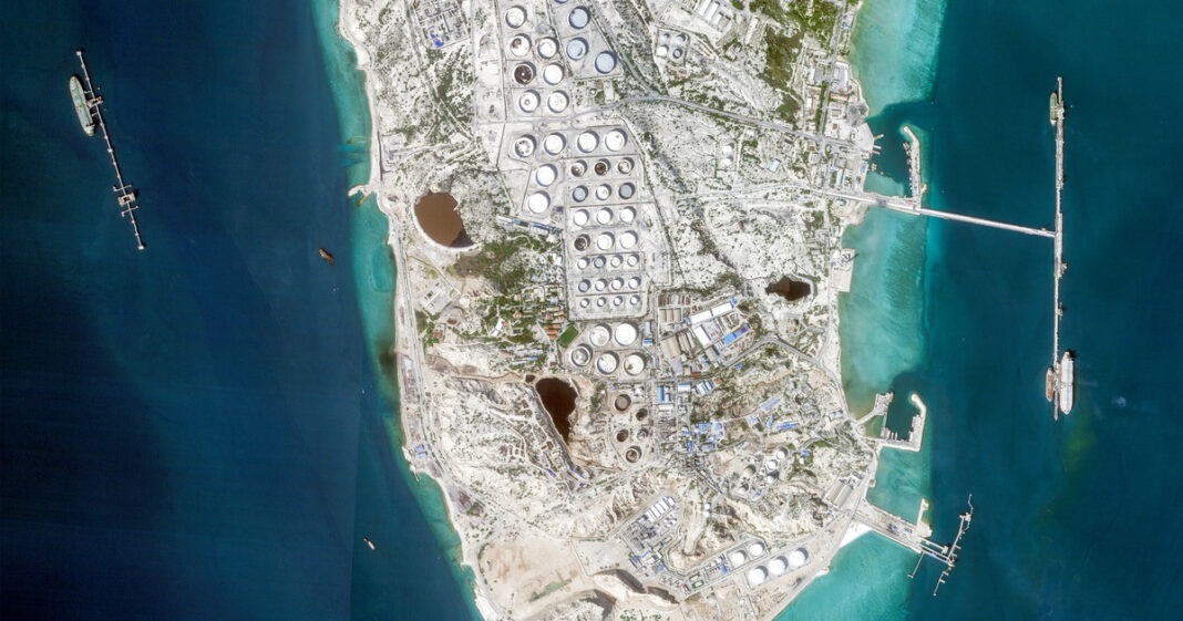 Imagen referencial de la isla de Kharg y el estrecho de Ormuz, zona de tensiones geopolíticas.