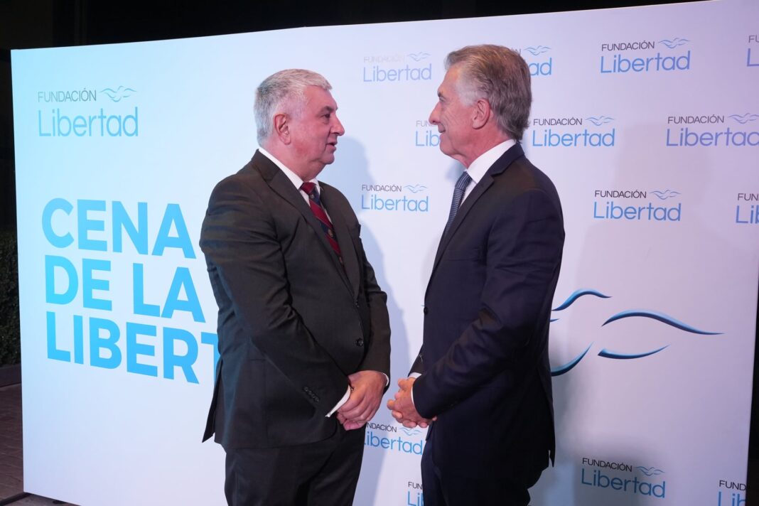 Milei y Macri en la cena de la Fundación Libertad en Parque Norte