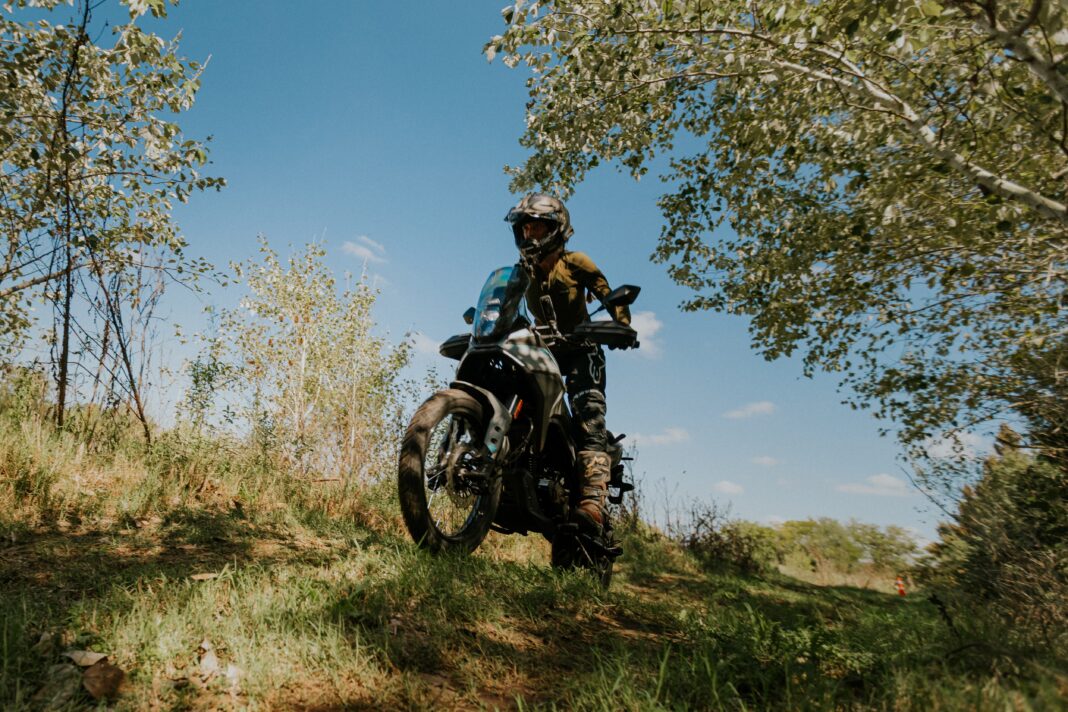 Línea de motos Morbidelli presentada en Argentina, mostrando modelos adventure y urbanos.