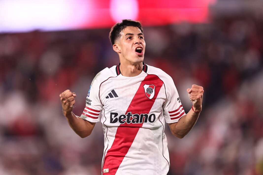 Jugadores de River Plate en partido de Copa Sudamericana.