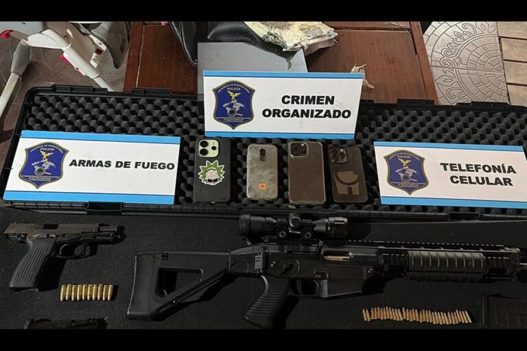 Allanamiento con armas decomisadas en causa por alquiler de armas de alto poder en Mar del Plata