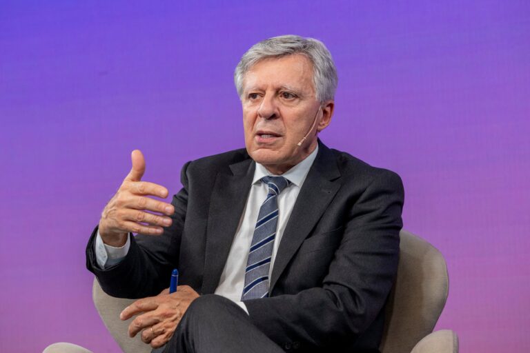 Daniel López Rosetti, cardiólogo especialista en estrés, durante una entrevista
