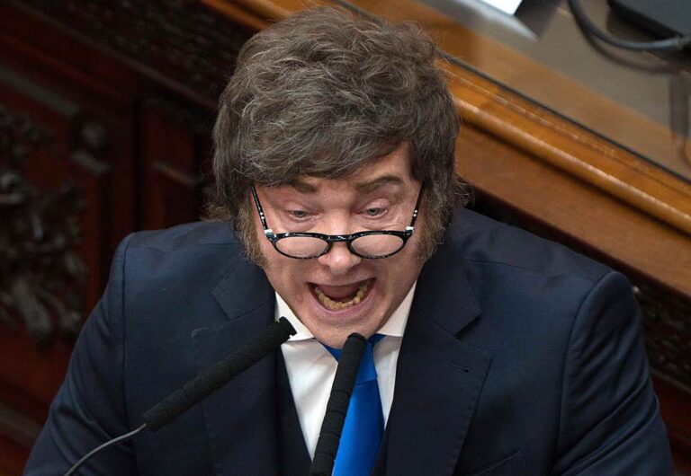 Senado argentino durante sesión de debate