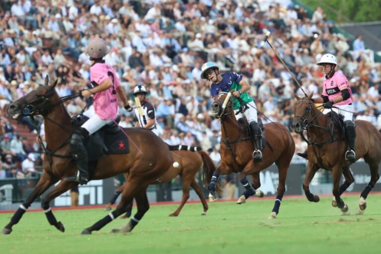 Partido de polo en la Triple Corona argentina